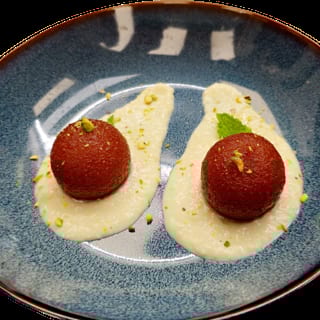 Rabdi Gulab Jamun