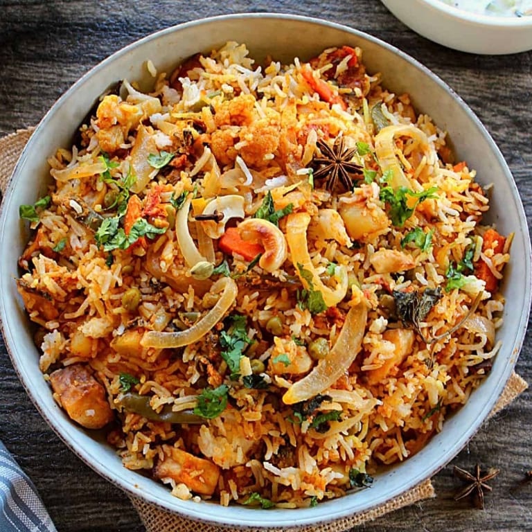Biryani Bliss: A Flavorful Indian Delight